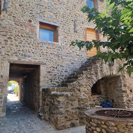 Сasa de vacaciones Le Castell De