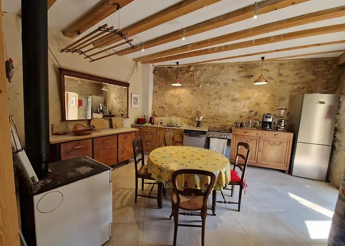 Holiday home Le Castell De