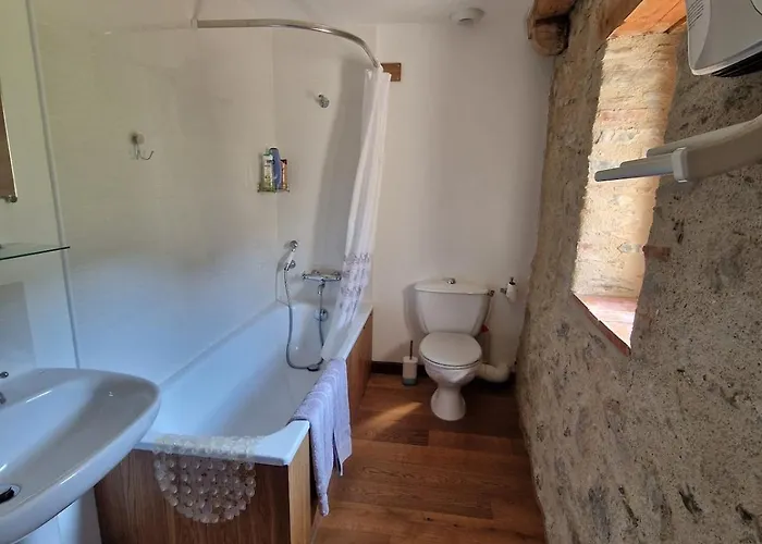 Le Castell De Holiday home *